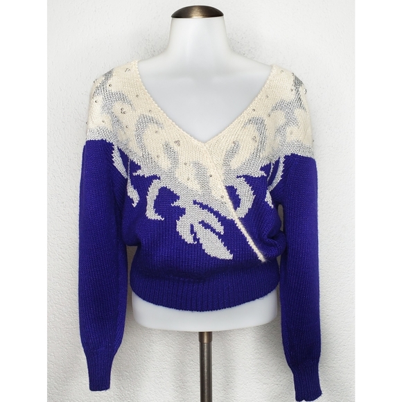 Vintage - Jaclyn Smith | Beaded V- Neck Pullover - Picture 1 of 8